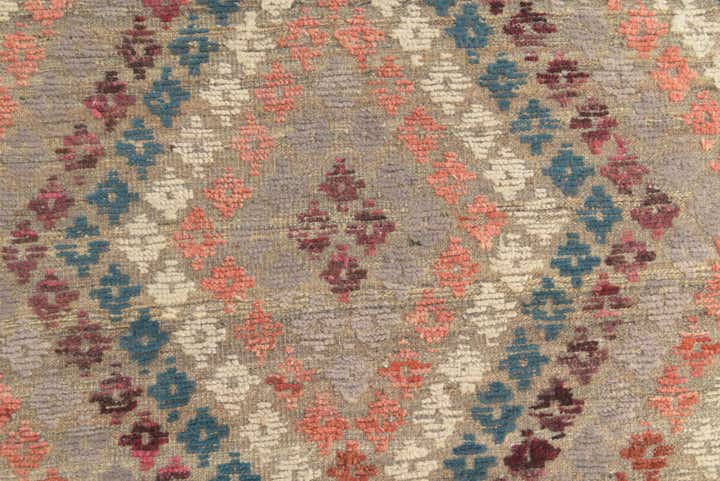5' 7 x 8' 7 Hand Knotted Darya Wool Rug