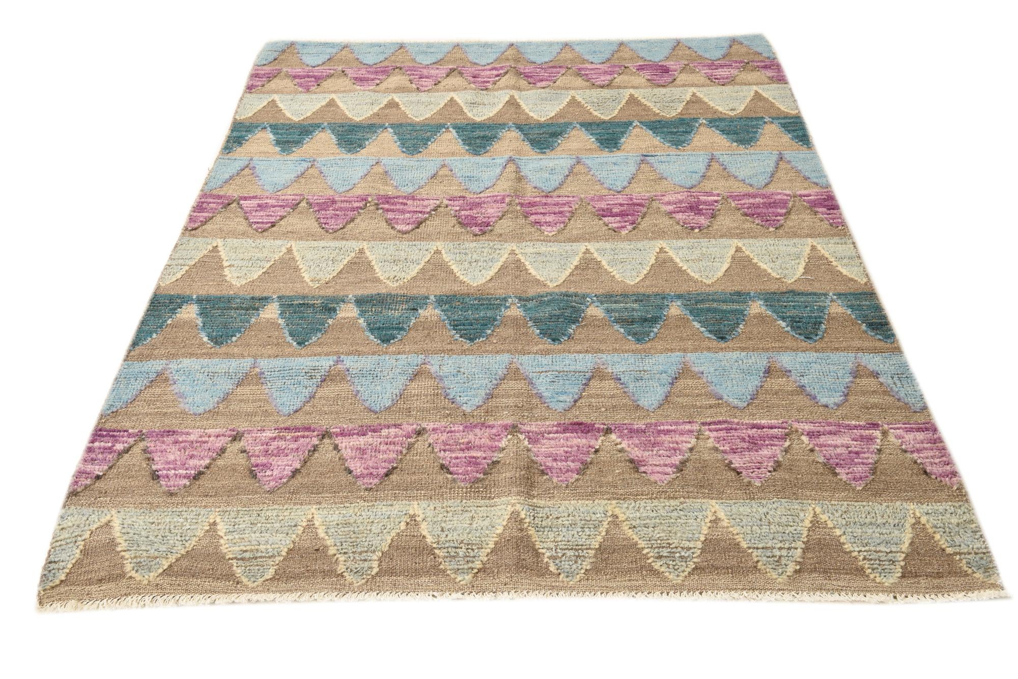 5' x 7' Hand Knotted Darya Wool Rug