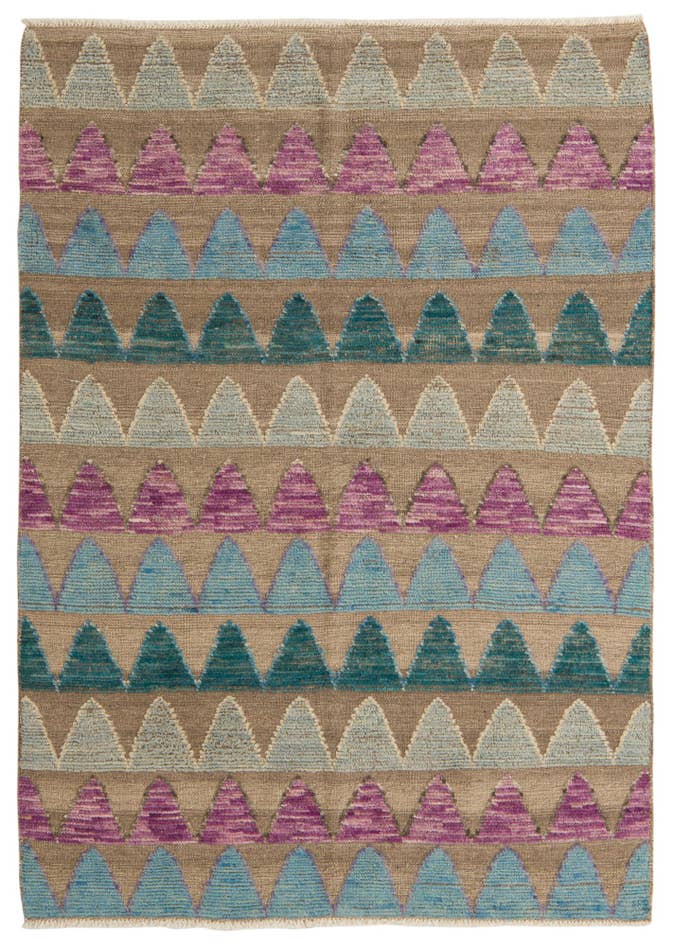 Detail image of 5' x 7' Hand Knotted Darya Wool Rug