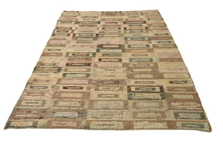 Detail image of 5' x 7' 8 Hand Knotted Darya Wool Rug
