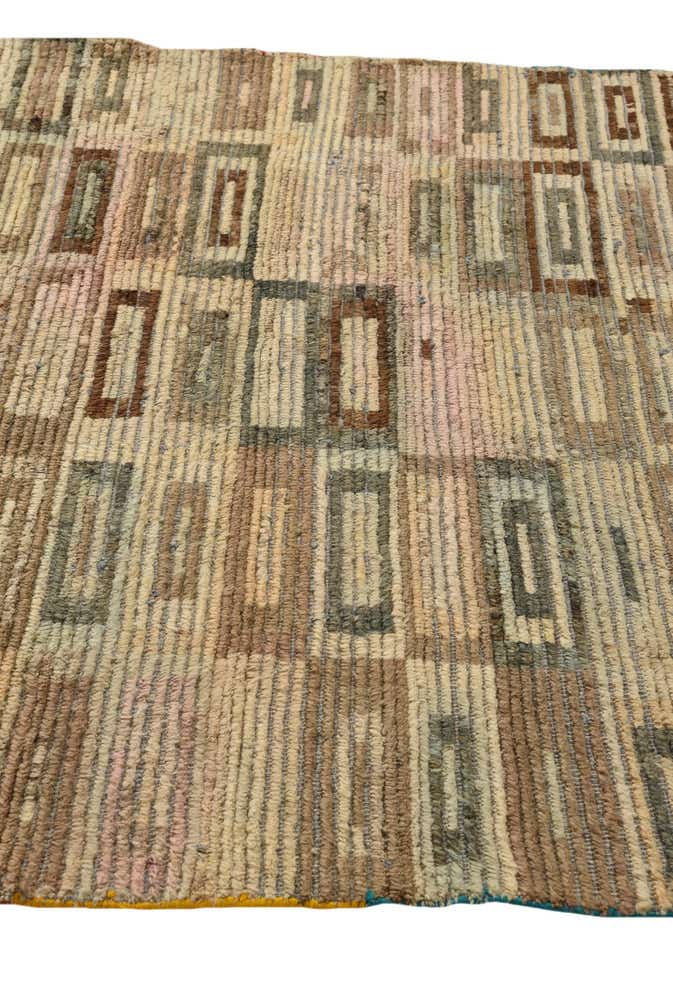 5' x 7' 8 Hand Knotted Darya Wool Rug