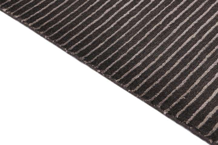 8' 1 x 11' 4 Hand Knotted Darya Wool Rug