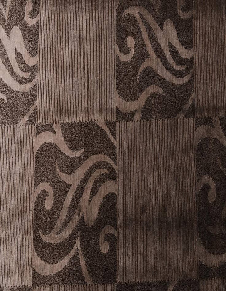 Detail image of 6' 8 x 9' 11  Hand Knotted Darya Wool Rug