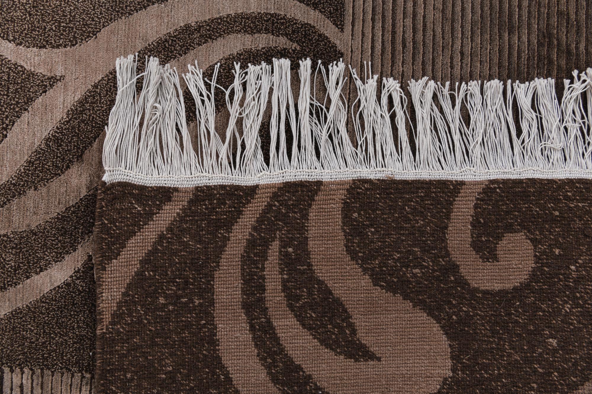 6' 8 x 9' 11 Hand Knotted Darya Wool Rug