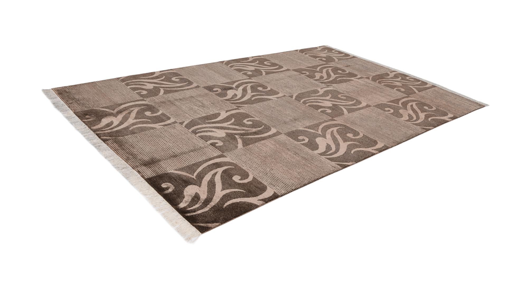 6' 8 x 10' 4 Hand Knotted Darya Wool Rug