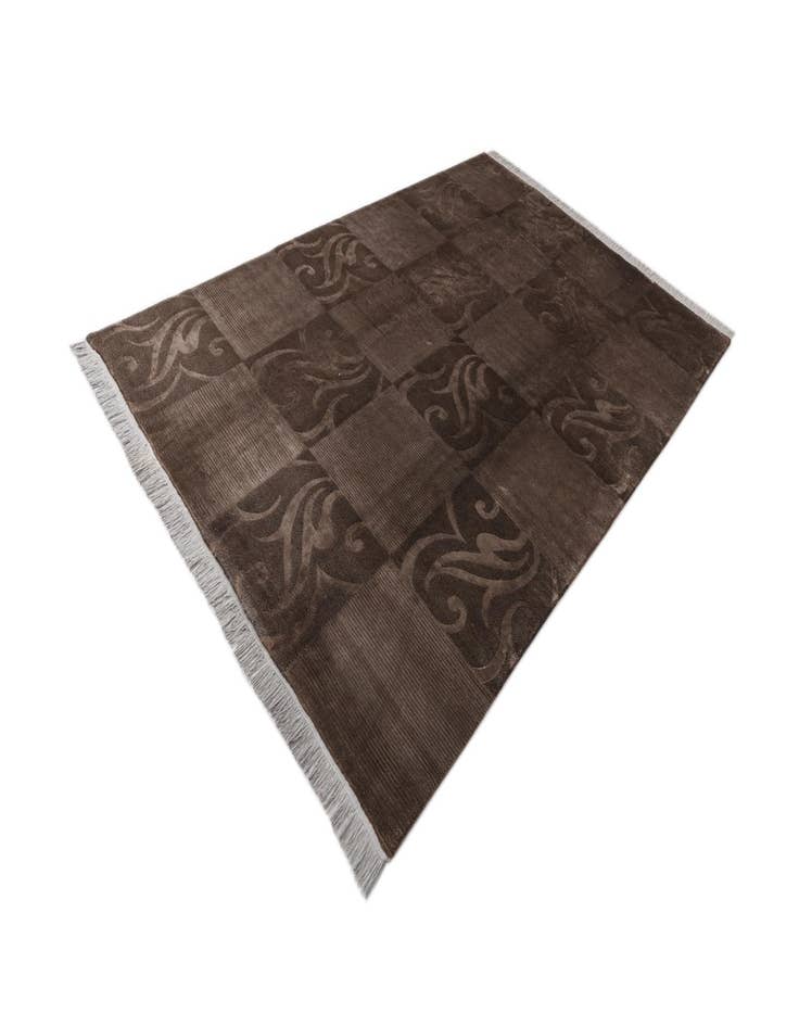 Detail image of 6' 8 x 10' 3  Hand Knotted Darya Wool Rug