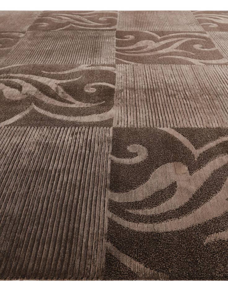 Detail image of 6' 8 x 10' 3  Hand Knotted Darya Wool Rug