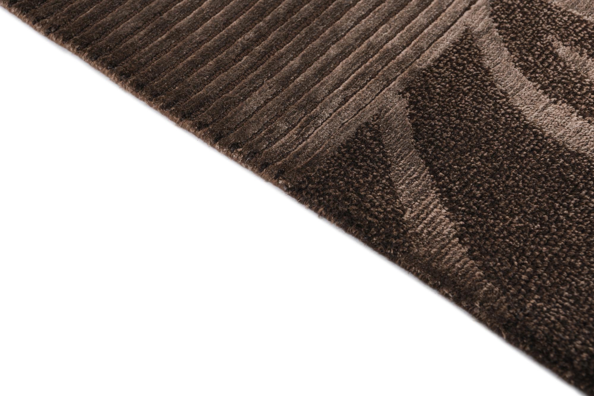 6' 8 x 10' 3 Hand Knotted Darya Wool Rug
