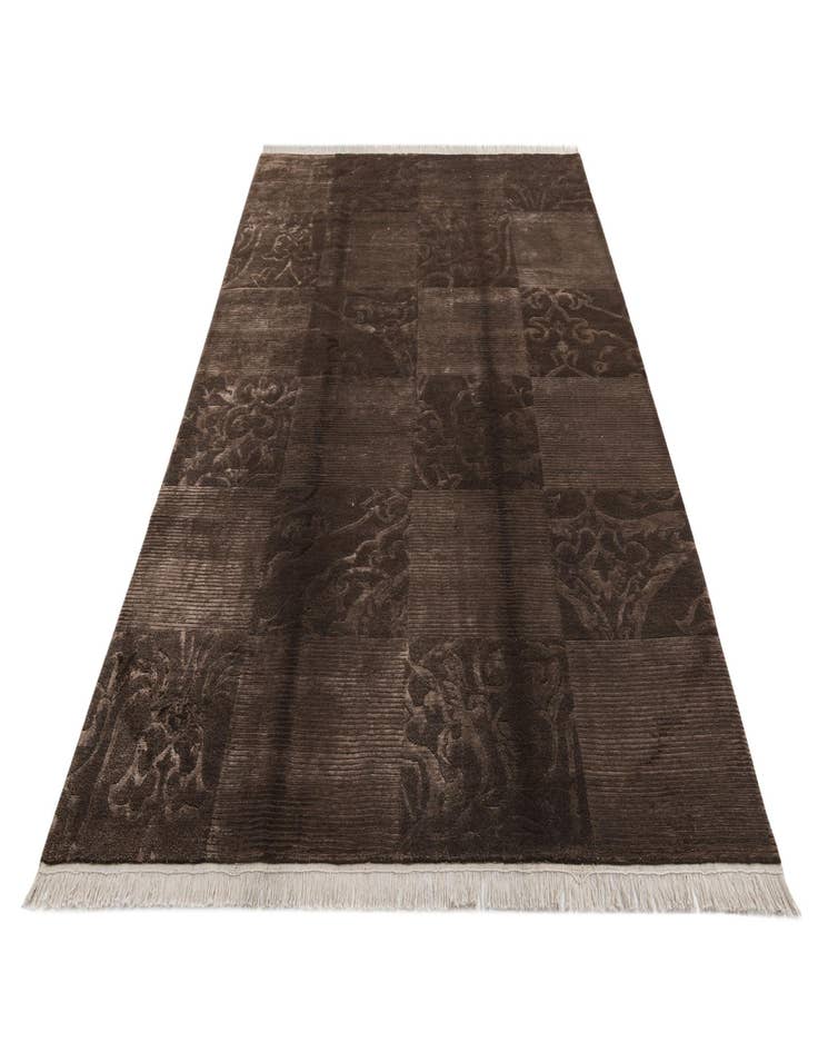 Detail image of 6' 6 x 9' 11  Hand Knotted Darya Wool Rug