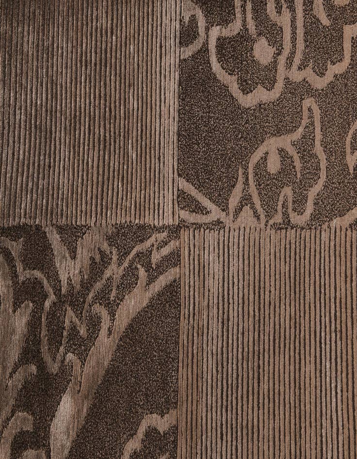 Detail image of 6' 6 x 9' 11  Hand Knotted Darya Wool Rug