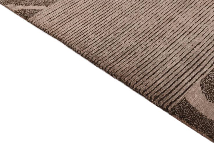 Detail image of 6' 8 x 10' 1 Hand Knotted Darya Wool Rug