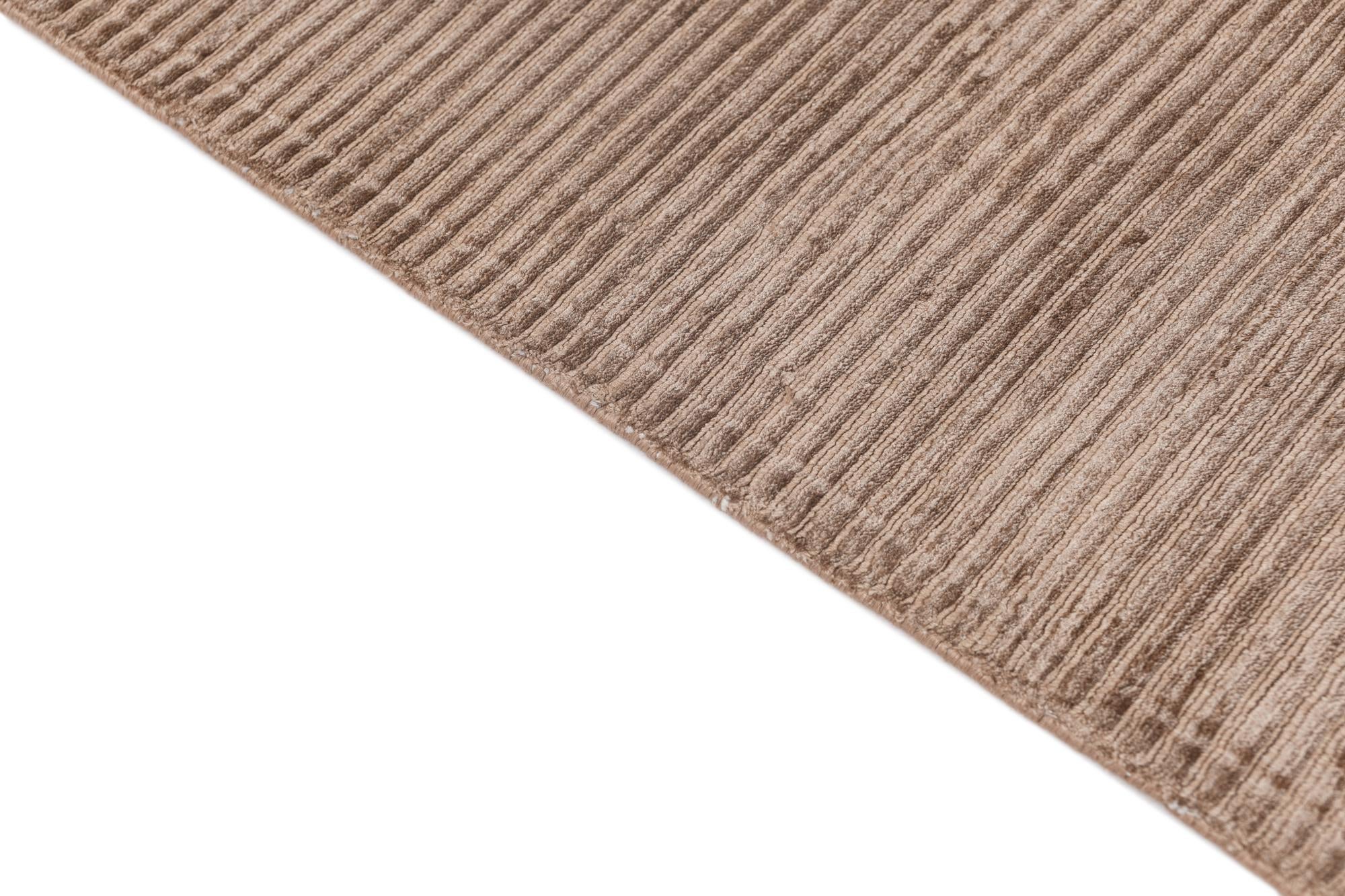 6' 5 x 9' 8 Hand Knotted Darya Wool Rug