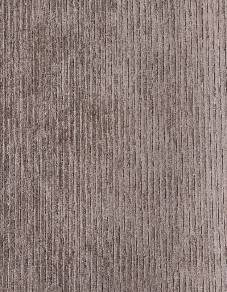 Detail image of 6' 7 x 9' 10  Hand Knotted Darya Wool Rug