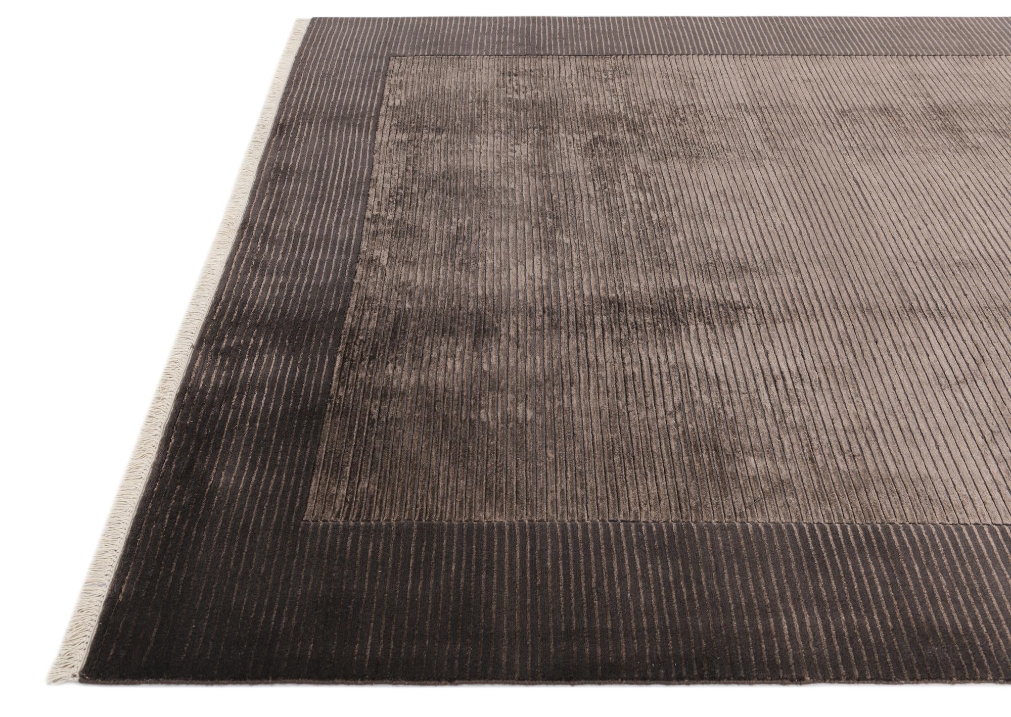 6' 7 x 9' 9 Hand Knotted Darya Wool Rug