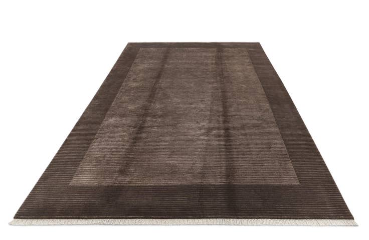 Detail image of 6' 7 x 9' 11 Hand Knotted Darya Wool Rug