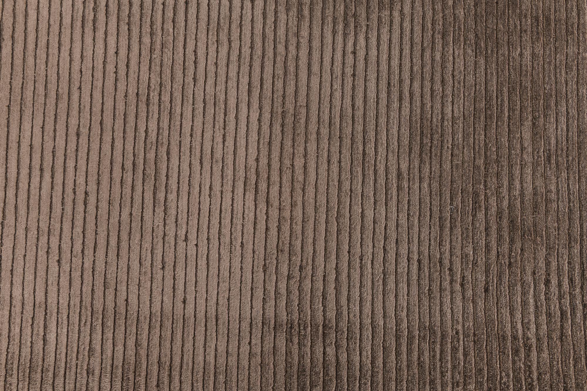 6' 7 x 9' 11 Hand Knotted Darya Wool Rug
