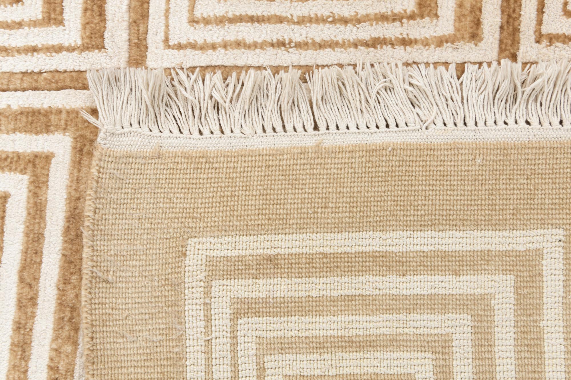 6' 8 x 9' 6 Hand Knotted Darya Wool Rug