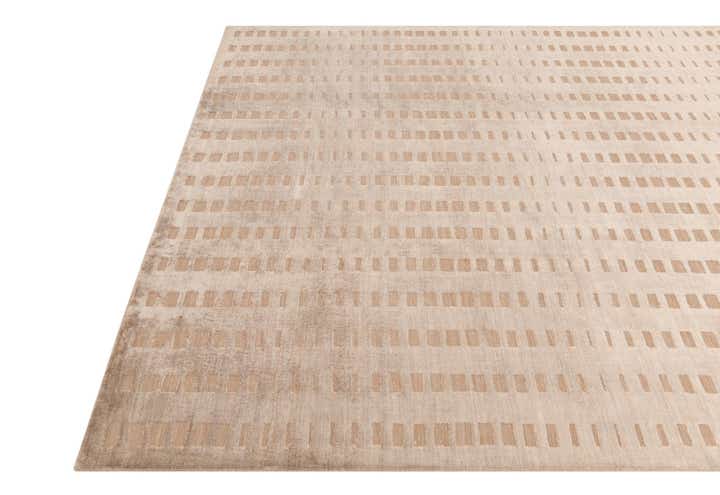 6' 7 x 9' 7 Hand Knotted Darya Wool Rug