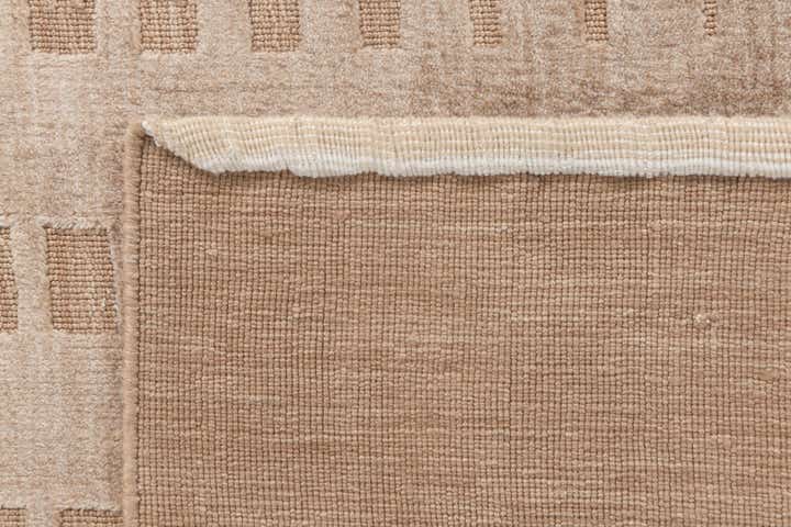 6' 7 x 9' 7 Hand Knotted Darya Wool Rug