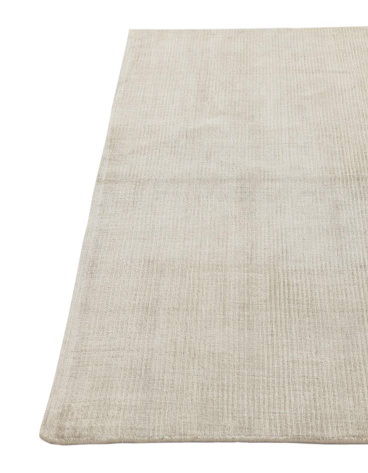 Detail image of 5' 6 x 7' 10 Darya Rug