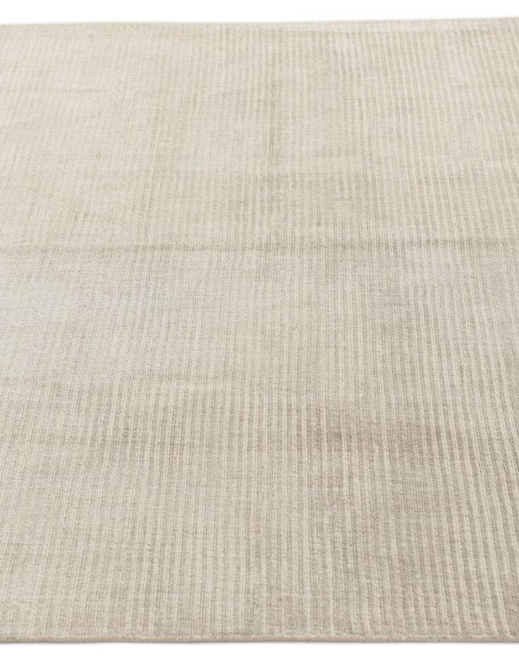 Detail image of 5' 6 x 7' 10 Darya Rug