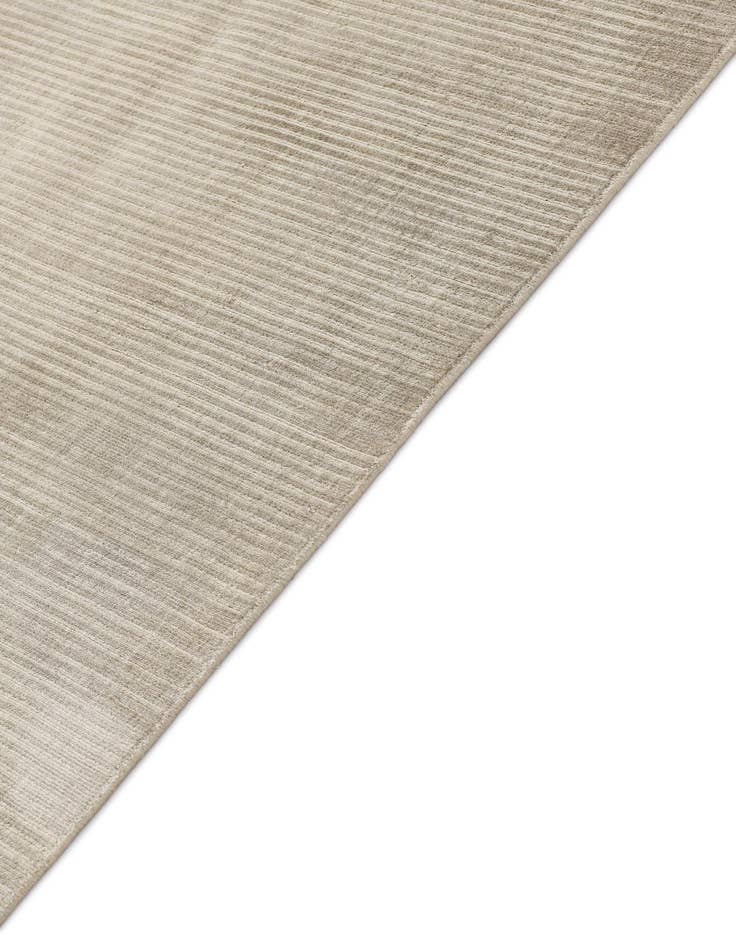 Detail image of 5' 6 x 7' 10 Darya Rug