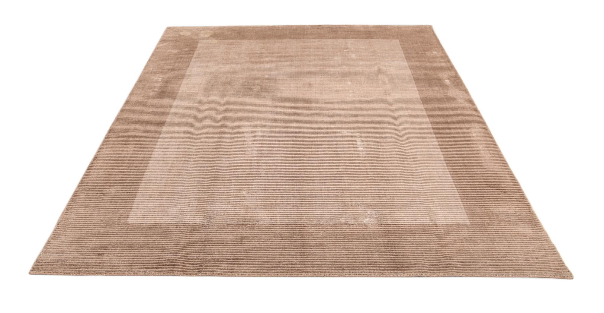 5' 8 x 7' 9 Hand Knotted Darya Wool Rug