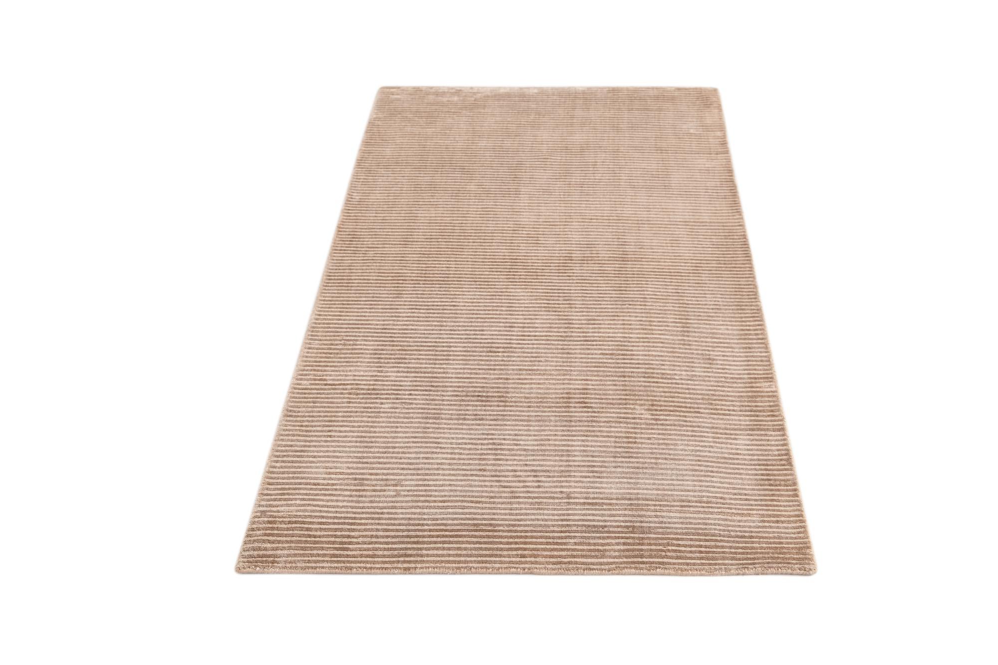 2' 7 x 5' Hand Knotted Darya Wool Rug