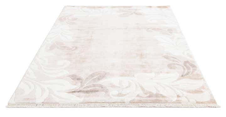 5' 7 x 7' 10 Darya Rug