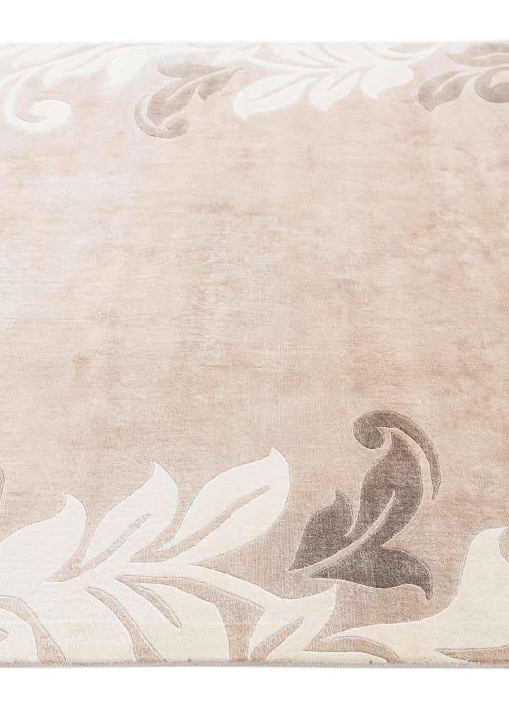 5' 7 x 7' 10 Darya Rug