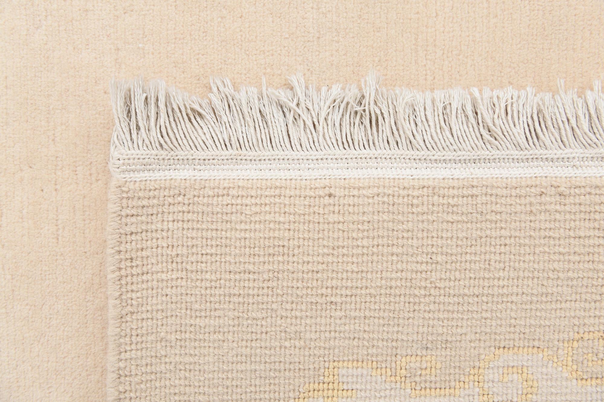 4' 11 x 6' 9 Darya Rug