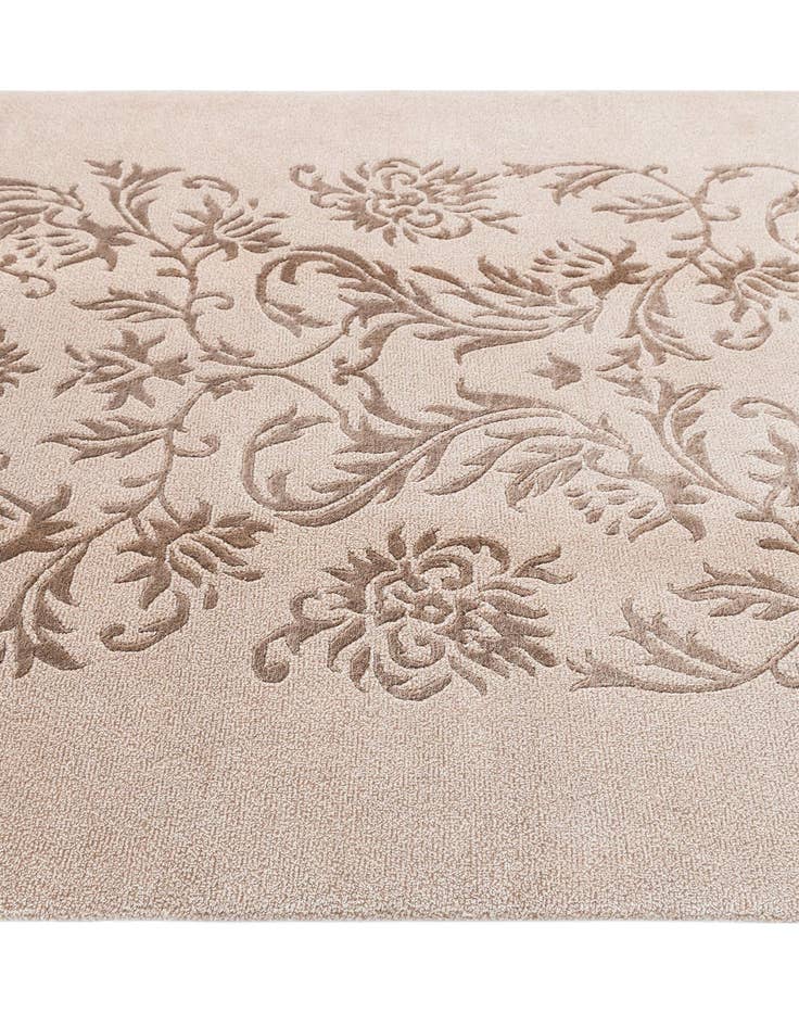 Detail image of 4' 11 x 6' 6 Darya Rug