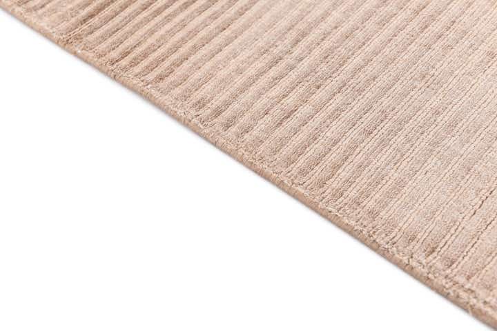 2' 7 x 5' Hand Knotted Darya Wool Rug