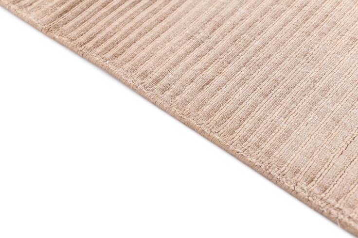 Detail image of 2' 7 x 5' Hand Knotted Darya Wool Rug