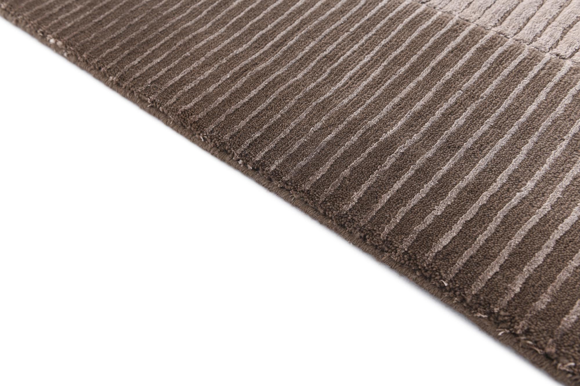 4' 10 x 6' 8 Hand Knotted Darya Wool Rug