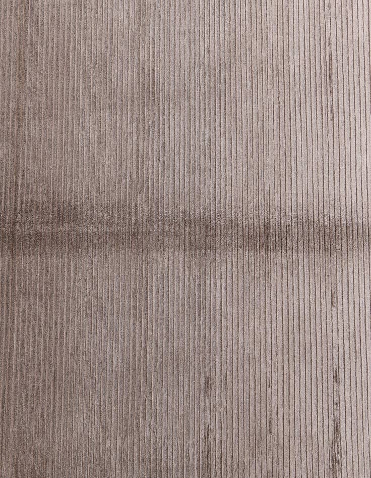 Detail image of 4' 10 x 6' 8  Hand Knotted Darya Wool Rug