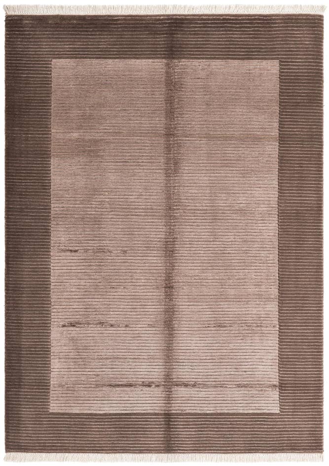 Detail image of 4' 10 x 6' 8 Hand Knotted Darya Wool Rug
