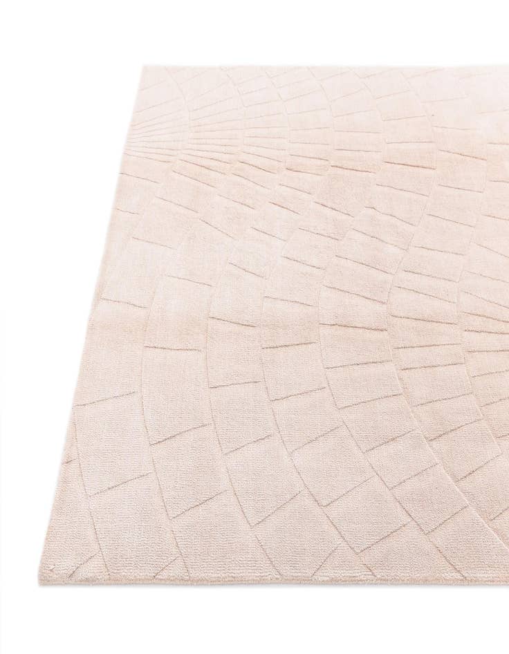 Detail image of 5' 4 x 7' 7 Darya Rug