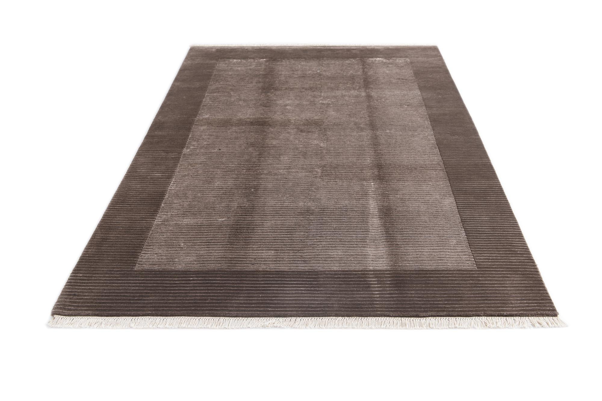 5' 7 x 7' 10 Hand Knotted Darya Wool Rug