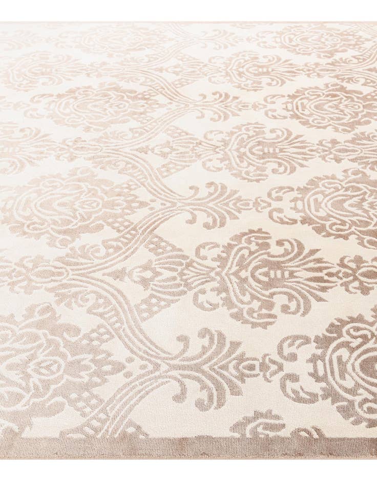 Detail image of 6' 9 x 9' 11 Hand Knotted Darya Wool Rug