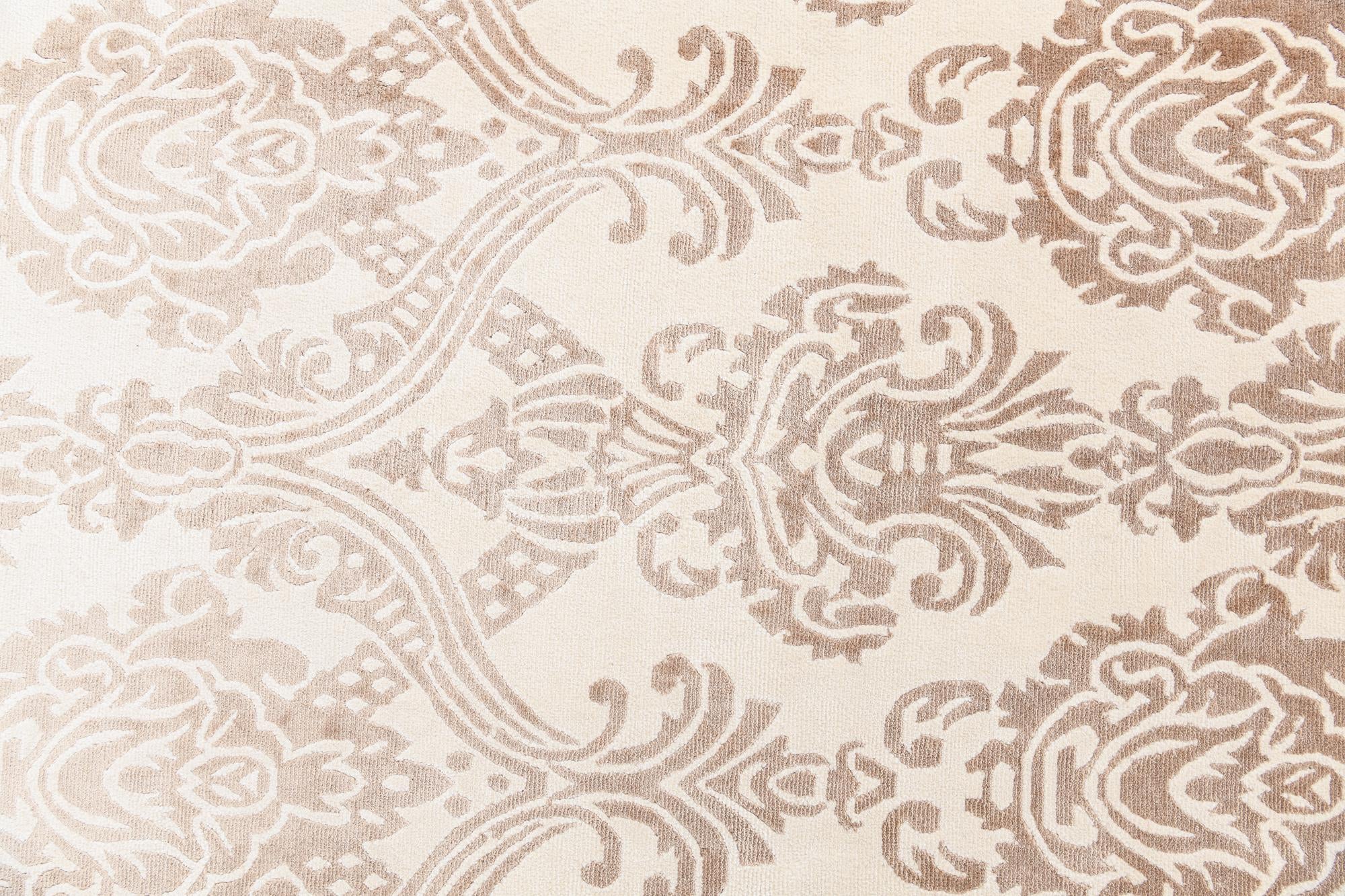 6' 9 x 9' 11 Hand Knotted Darya Wool Rug