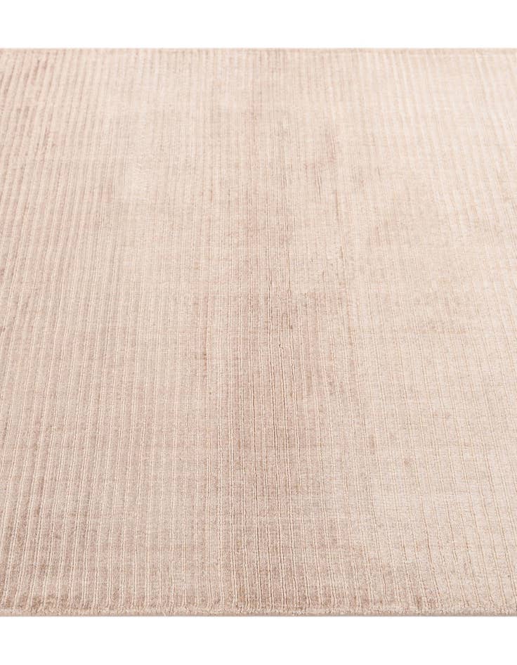 Detail image of 2' 7 x 5' 1 Hand Knotted Darya Wool Rug