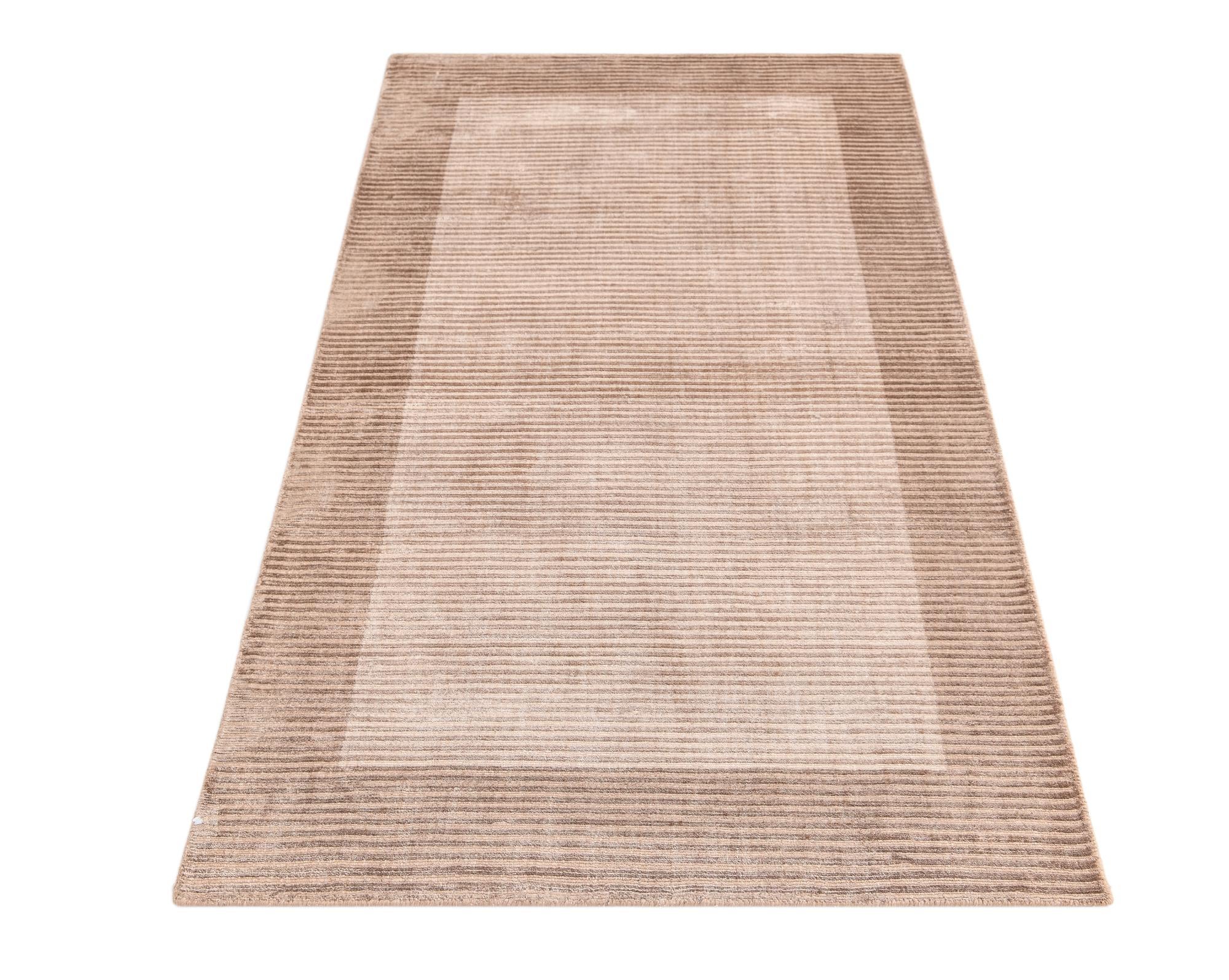 2' 7 x 4' 10 Hand Knotted Darya Wool Rug