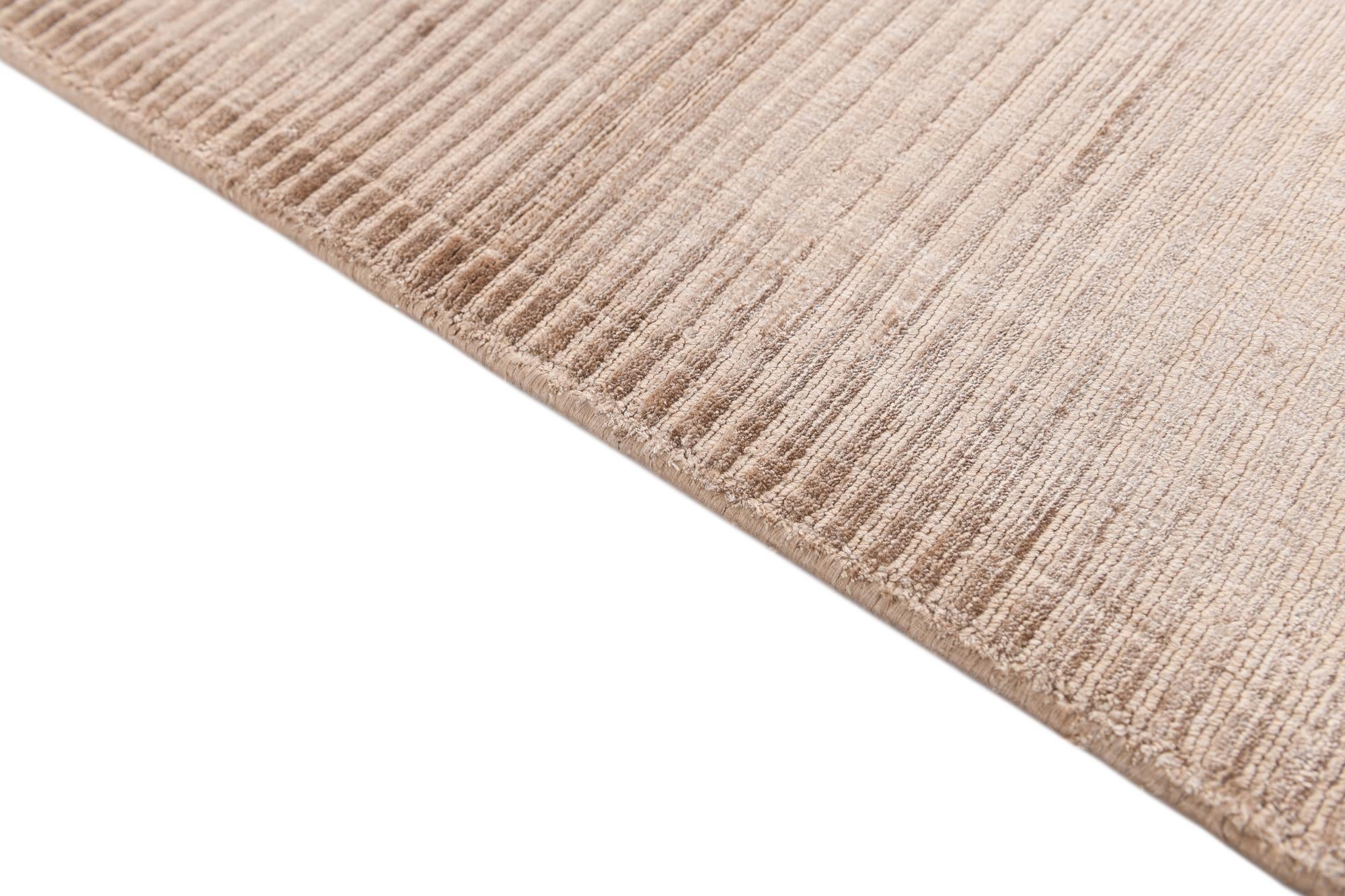 2' 8 x 5' Hand Knotted Darya Wool Rug