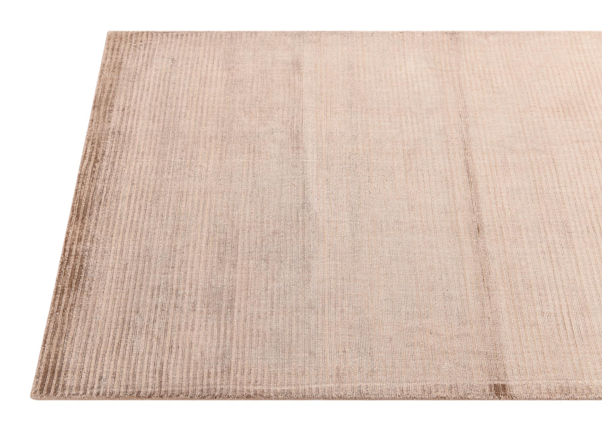 2' 8 x 5' Hand Knotted Darya Wool Rug
