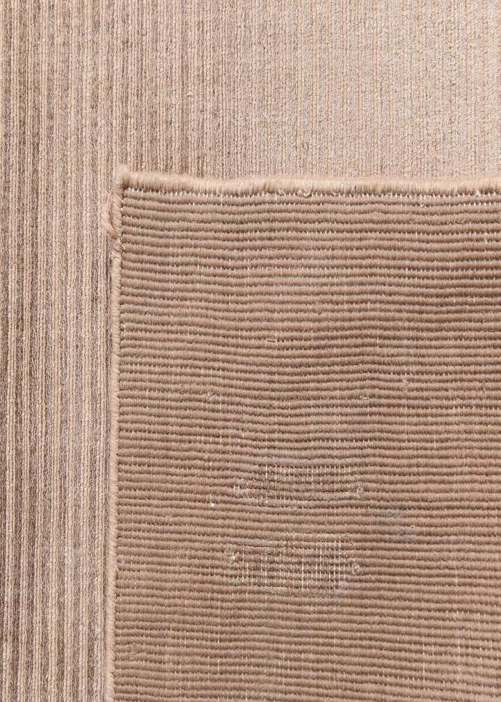 2' 8 x 5' Hand Knotted Darya Wool Rug