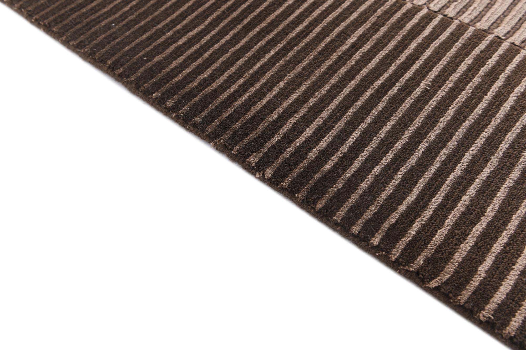 6' 6 x 9' 10 Hand Knotted Darya Wool Rug