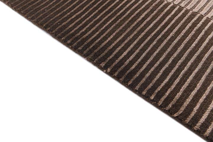 6' 6 x 9' 10 Hand Knotted Darya Wool Rug