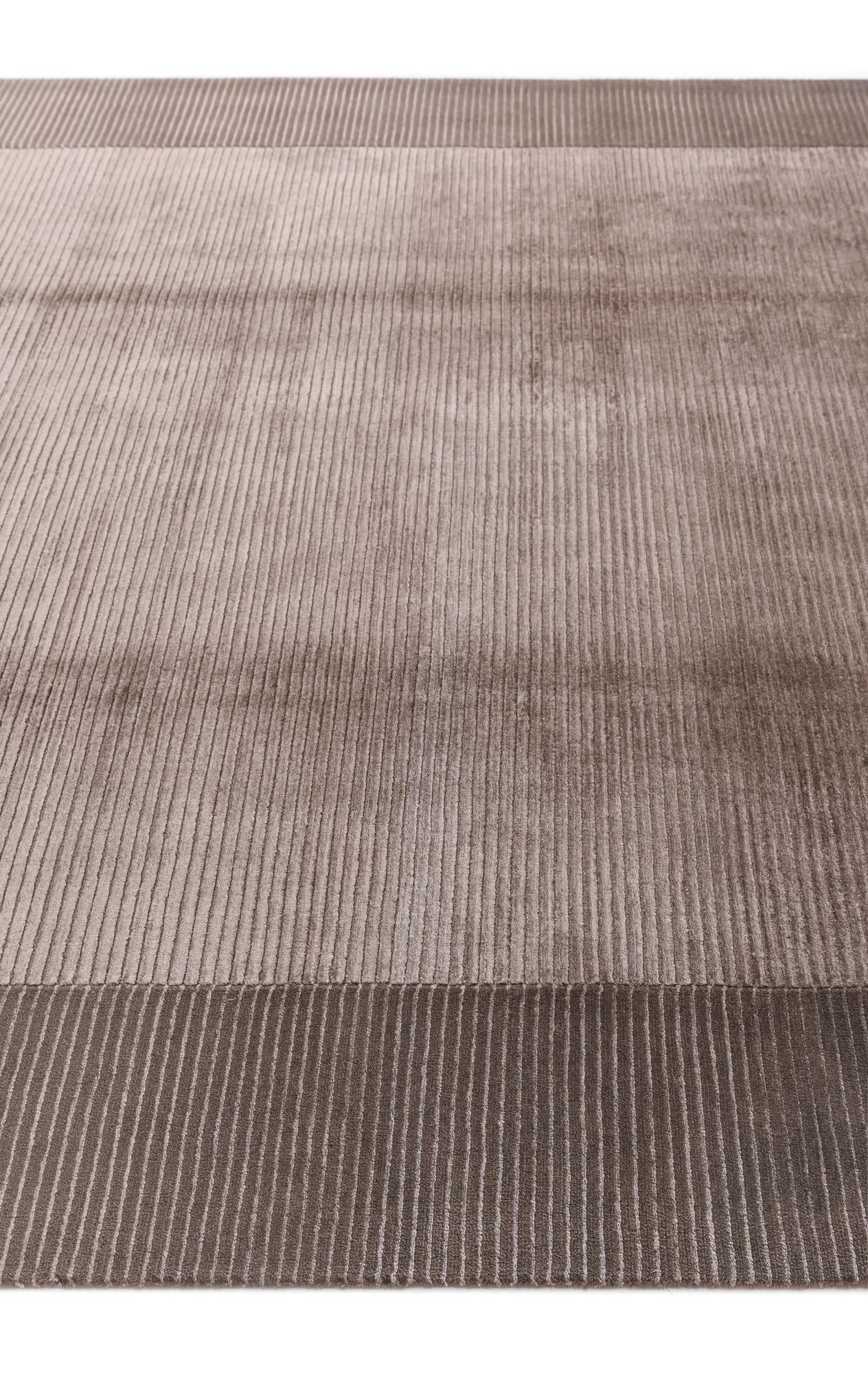 6' 7 x 9' 10 Hand Knotted Darya Wool Rug