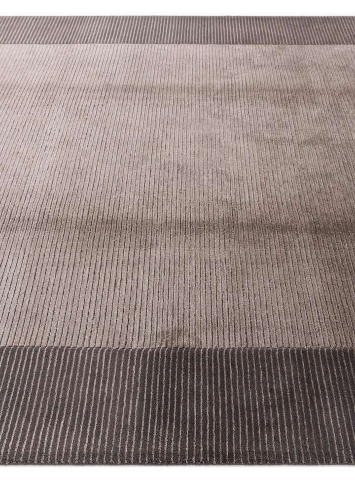6' 7 x 9' 10 Hand Knotted Darya Wool Rug